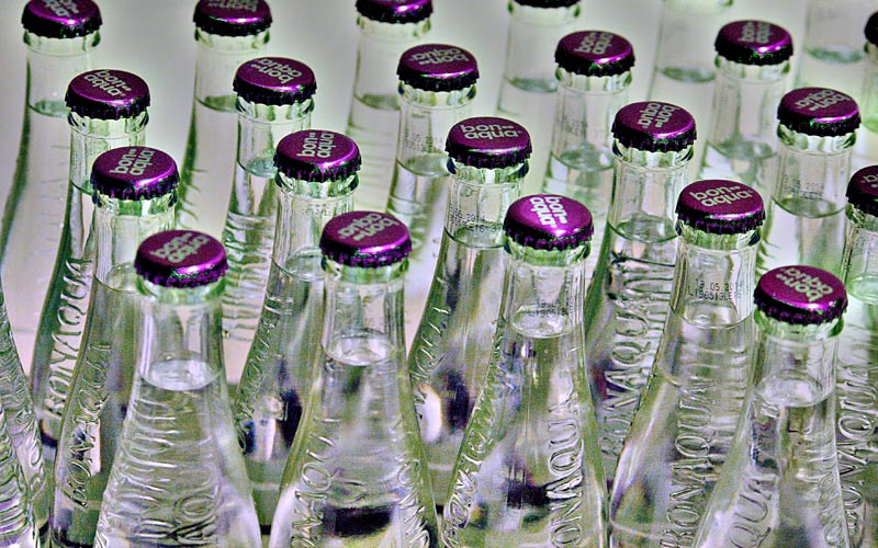 delo blogpost – bere acqua rubinetto – bottiglie vetro delo blogpost - bere acqua rubinetto - bottiglie vetro