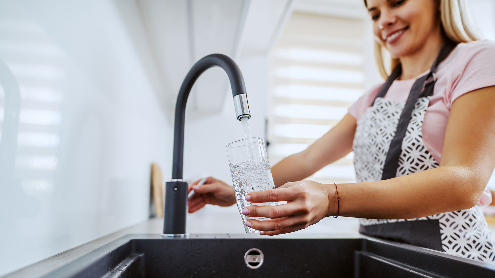Delò - bere acqua del rubinetto fa bene - blogheader