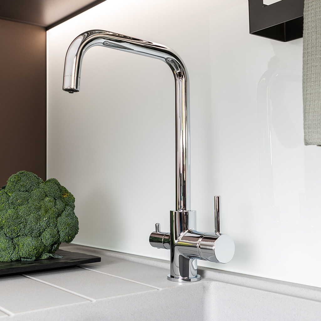 Delo blogpost - scegliere il rubinetto cucina - miscelatore a 3 vie delo Giulio - 3001000